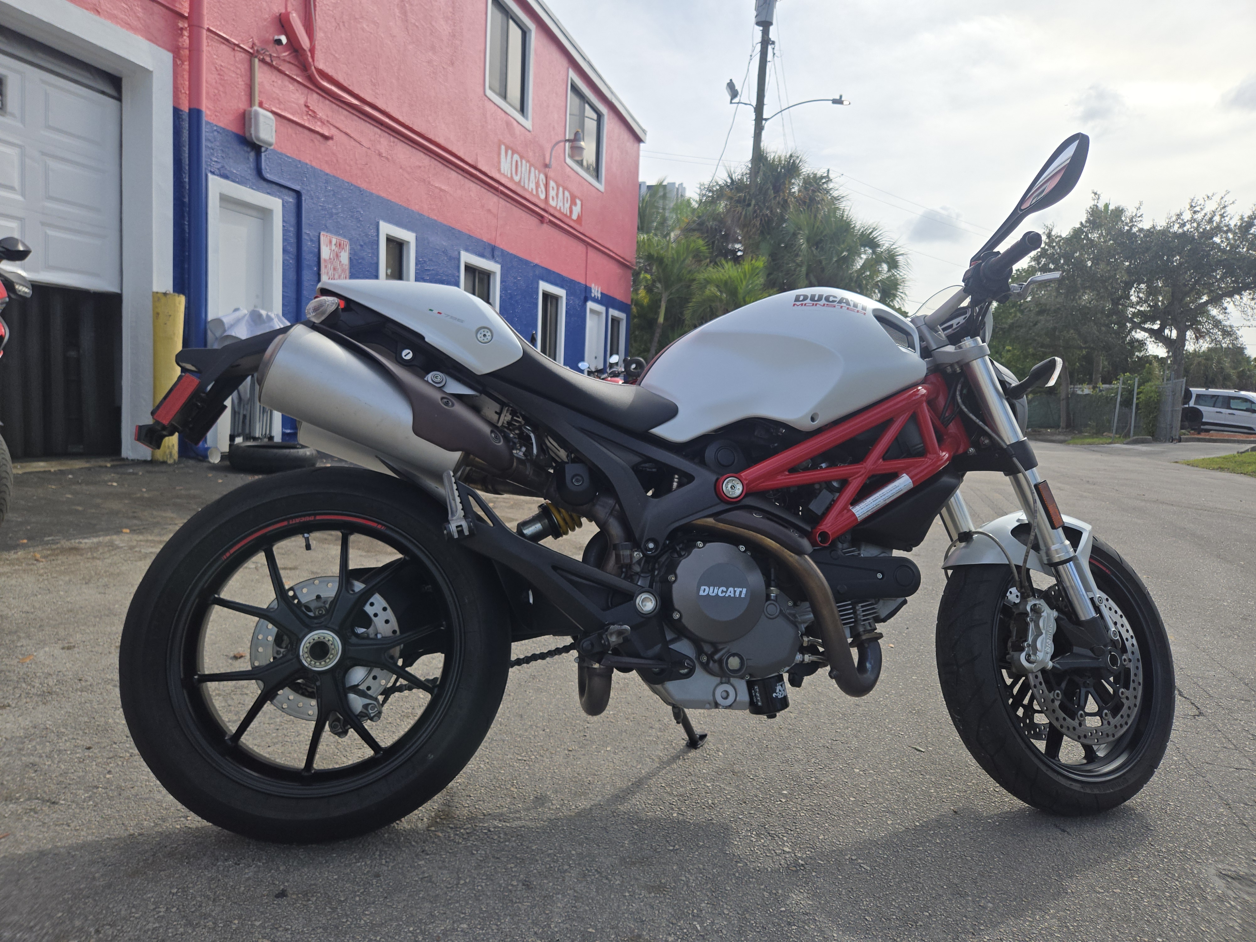 2011 Ducati Monster 796cc