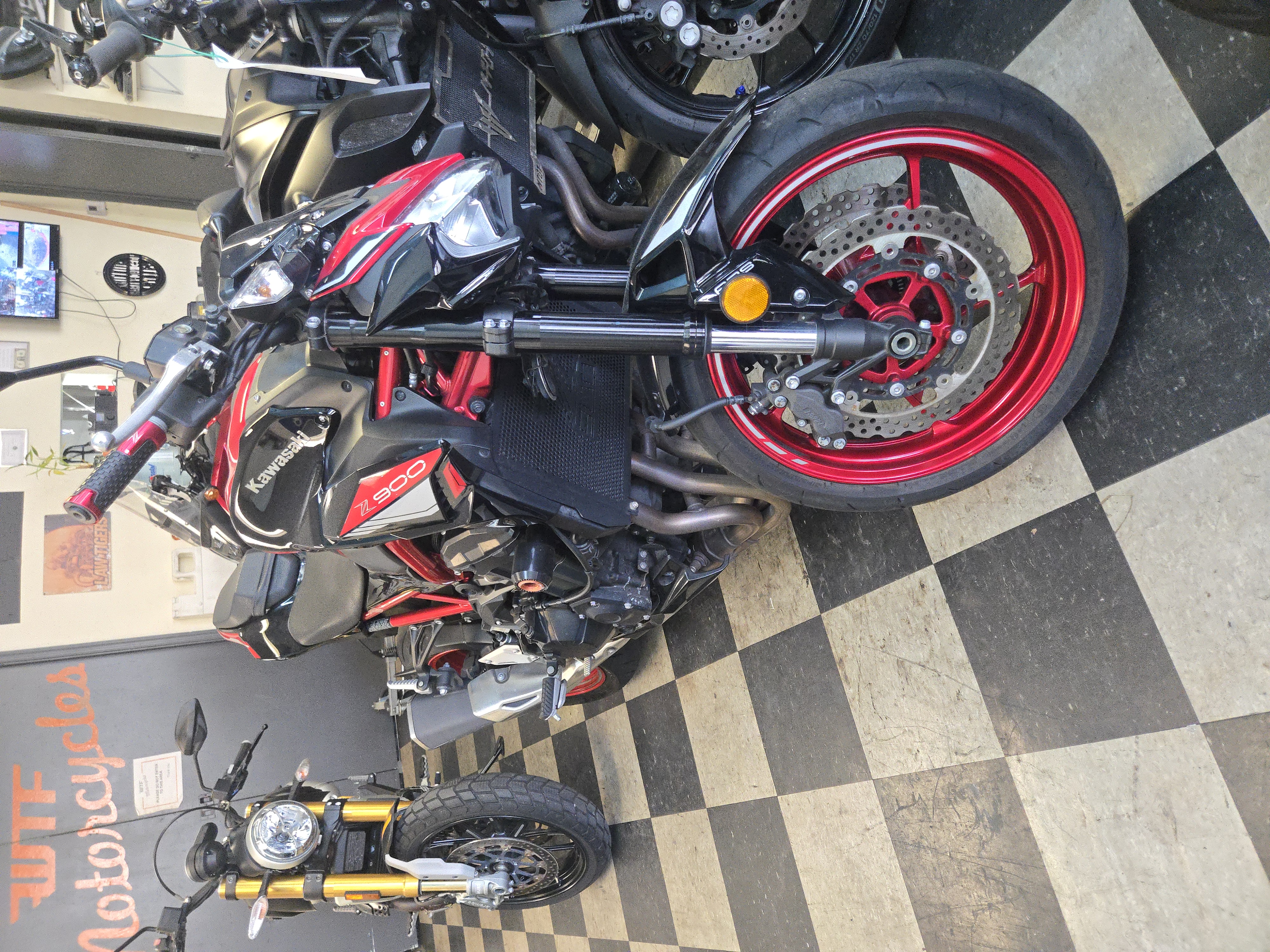 2024 Kawasaki Z 900 abs